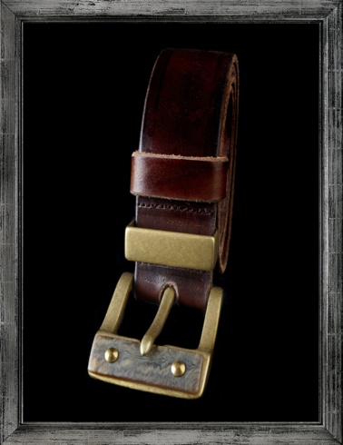 4 cm antipue brass buckle with horn